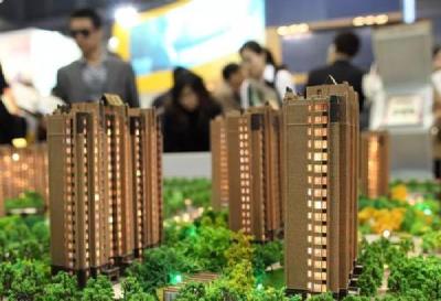 政府工作报告再提“房住不炒”：解决好大城市住房突出问题