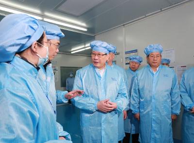 坚持创新驱动发展建好用好湖北实验室！应勇调研光谷实验室建设情况时提出这些要求