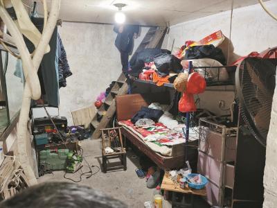 住在城中村靠打零工为生 命案逃犯潜逃24年终落网