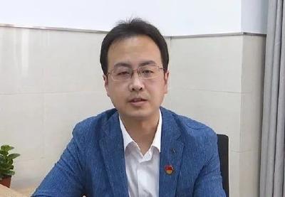 云梦县医院成功救治一名转移性腺癌患者