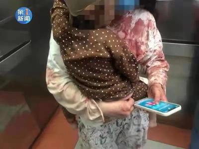 “那娃跟俺娃一样大”，的哥豁出去了