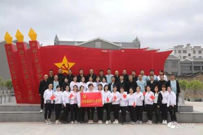 云梦：追寻先辈足迹　传承红色精神