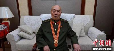 百战老兵王占山：这枚“七一勋章”是战友们的生命换来的