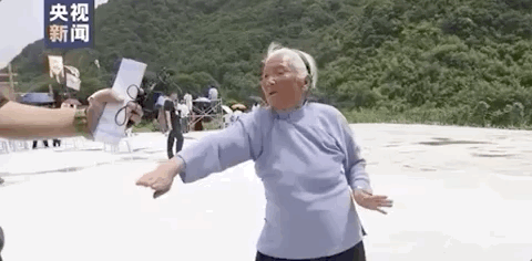 火到国外！98岁“功夫奶奶”太飒了