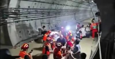 郑州地铁12人遇难，事故原因公布