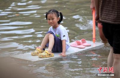 河南48小时：多地降雨减弱 郑州下调应急响应