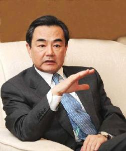 王毅同蒙古国外长会谈：共同推进全球抗疫合作，反对将溯源政治化