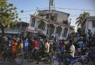 海地地震已致304人死亡，国家进入紧急状态！