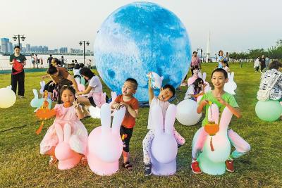 中秋假期，湖北消费券大受追捧