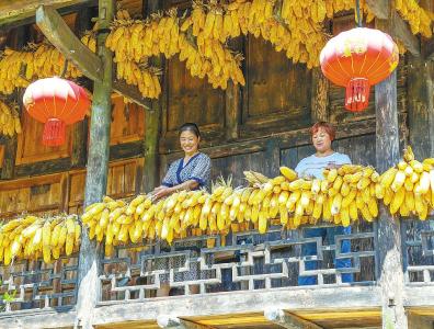 宣恩彭家寨： 土家族古吊脚楼群“活化”