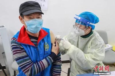 爷爷奶奶们要接种新冠疫苗吗？