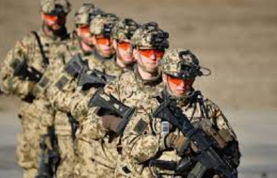韩媒：韩国审议允许艺人以公益劳动替代服兵役的《兵役法》修正案，但未达成共识