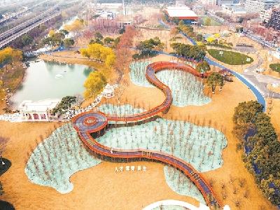 Wi-Fi全覆盖 上网可查球场空不空车位剩多少 武汉首个5G公园秀外慧中
