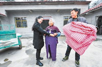 “眼前的新家，让我惊呆了！”——因灾倒房重建户喜迎新春掠影