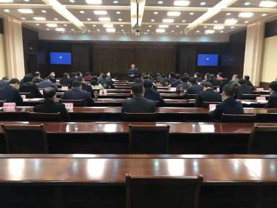 熊征宇在贯彻全国全省疫情防控电视电话会议精神时强调 落实“最后一公里” 扎牢疫情防控网