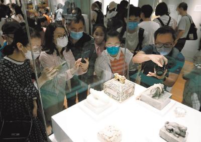 香港故宫文化博物馆对公众开放