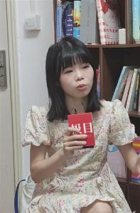 孙海洋女儿出新书《回家》讲述父亲14年艰辛寻子路：写书让我更了解父亲