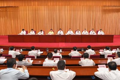 为建设全国构建新发展格局先行区凝聚智慧和力量！省委统战工作会议举行