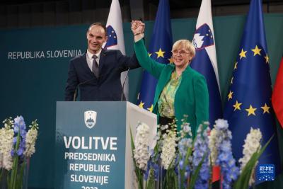 斯洛文尼亚举行总统选举 两位候选人进入第二轮角逐 