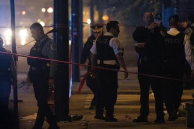 美国再现“血腥周末”：枪击暴力案件频发，造成16死56伤