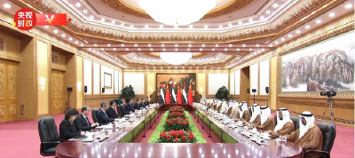独家视频丨习近平同阿联酋总统会谈：中阿关系树立了新时期中国和阿拉伯国家关系的典范
