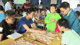 通城：180余名少年儿童角逐棋类锦标赛