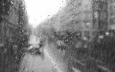 中考阵雨客串气温适宜 这个周末咸宁“泡”雨中