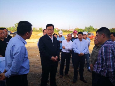 丁小强：按期保质安全有序推进污水处理厂项目建设