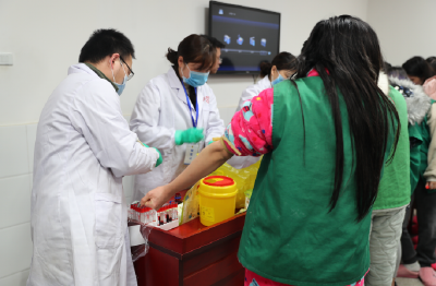 咸安区拘留所：严把监所健康关口