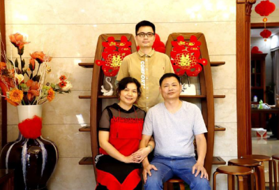 崇阳一家三口齐战“疫”