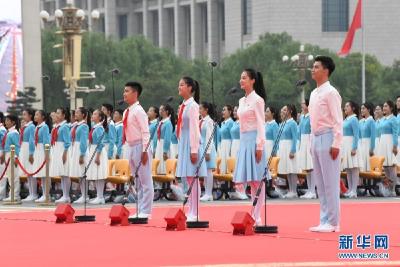 解读 | 三个“不负”，习近平对青年寄予厚望