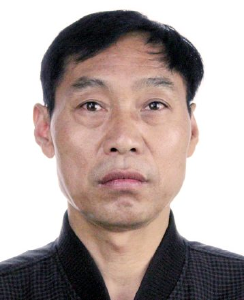 @咸宁人 这人你认识吗？举报线索有奖！