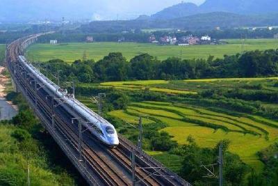 全国铁路累计发送旅客4.4亿人次 2022年铁路暑运收官