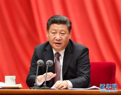 习近平:以解决突出问题为突破口和主抓手 落实六中全会精神