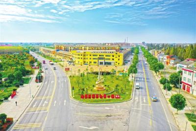 市自来水公司抢修4小时恢复供水