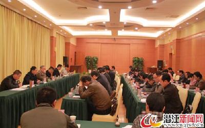 市政协召开联络处（界别）负责人暨反映社情民意信息工作会