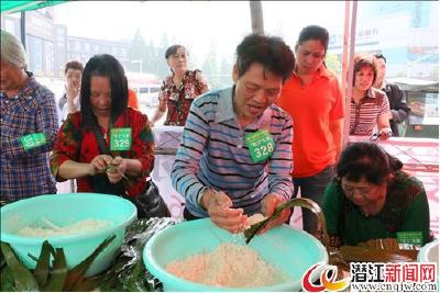 传承端午民俗 各社区举行包粽子比赛