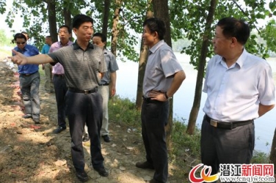 省发改委检查指导潜江暴雨洪涝灾害后恢复重建工作 