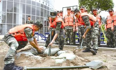 实战练兵防大汛