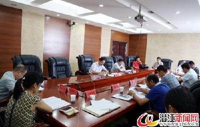 我市召开第八届龙虾节动员大会筹备会 
