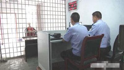 公安部督办侵犯个人信息案告破：团伙骨干含银行行长  