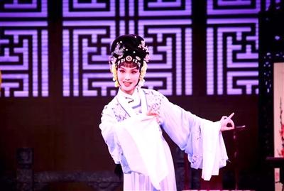 吴珍珍：将更好的作品献给观众  