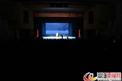 第二届湖北省荆州花鼓戏艺术节在我市精彩开幕