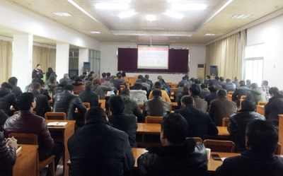 市委宣讲团到运粮湖宣讲党的十八届六中全会精神 