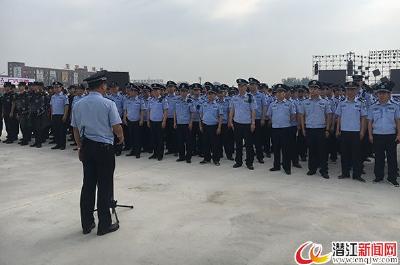 市公安局组织安保维稳动员演练活动 