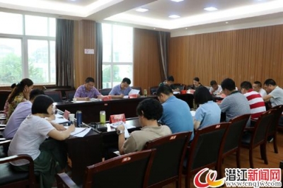 市政协到潜江经济开发区·竹根滩镇走访政协委员 