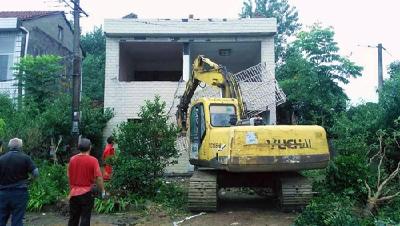总口管理区：服务“省督项目” 推进拆迁工作 
