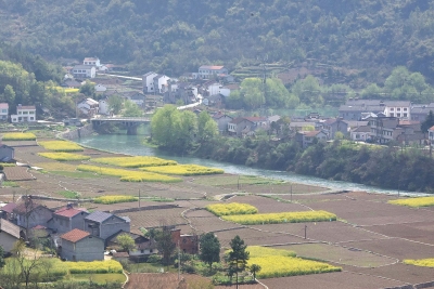 我市首次系统全面编制公布涉农收费清单 