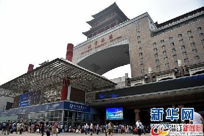 铁路暑运大幕开启 预计发送旅客近6亿人次 