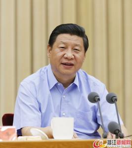 这五年，习近平这样论述党的领导  